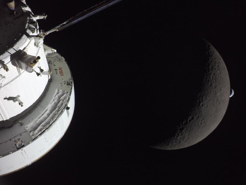 NASA’s Orion spacecraft captures the Moon and the Earth in one frame during the Artemis II crew’s deep space journey.