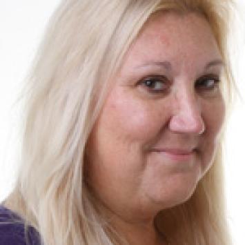 Diane Mier headshot
