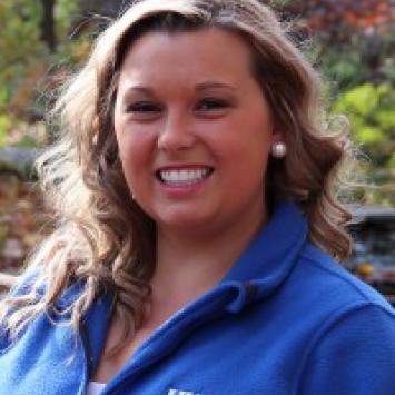 Megan Perrin headshot